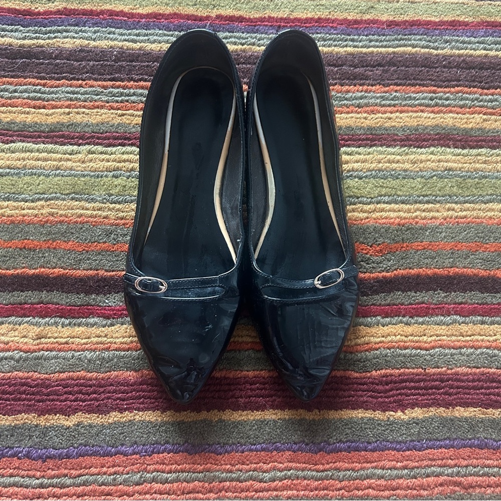 Vintage Pointed Black Slip-On Flats with Buckle Accent
